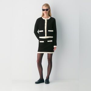 NWT Babaton Betty Skirt - L